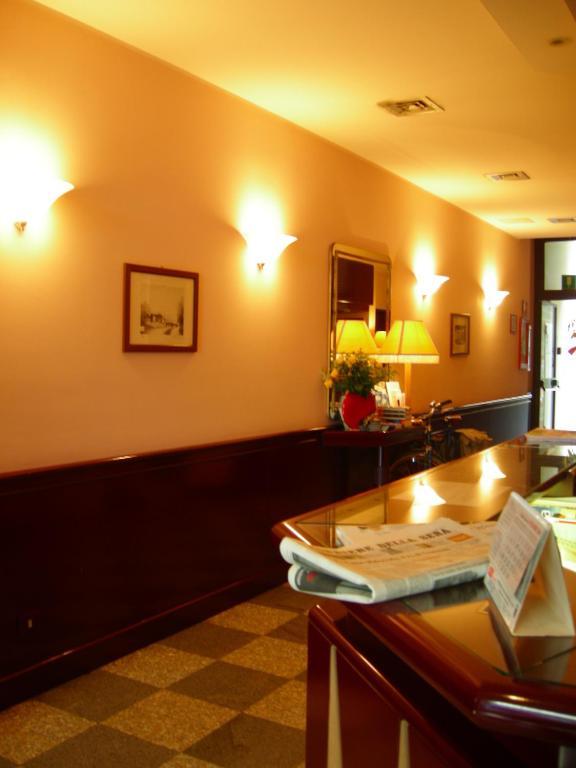 Buenos Aires Hotel Milão Exterior foto