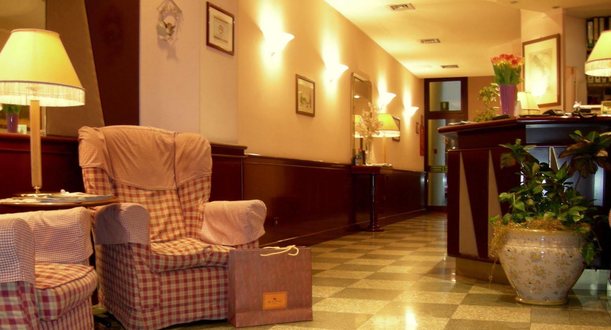 Buenos Aires Hotel Milão Exterior foto